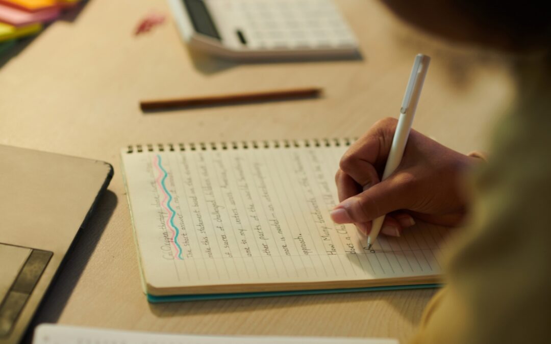 Comment faire une rédaction et structurer un texte pour capter l’attention et convaincre ?